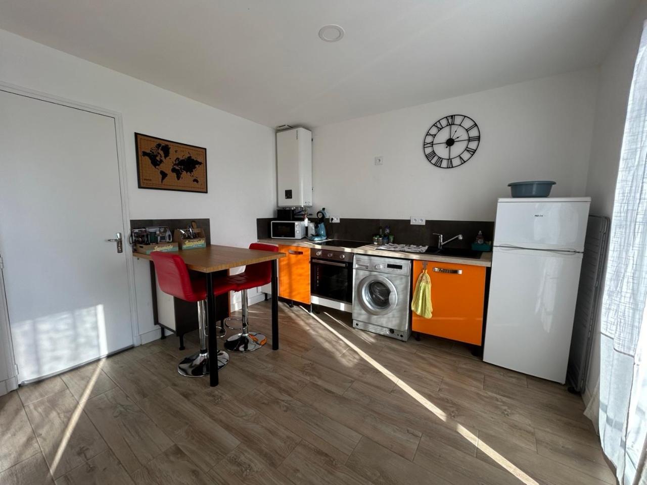 Appartement Les voyages de Romane Narbonne Extérieur photo