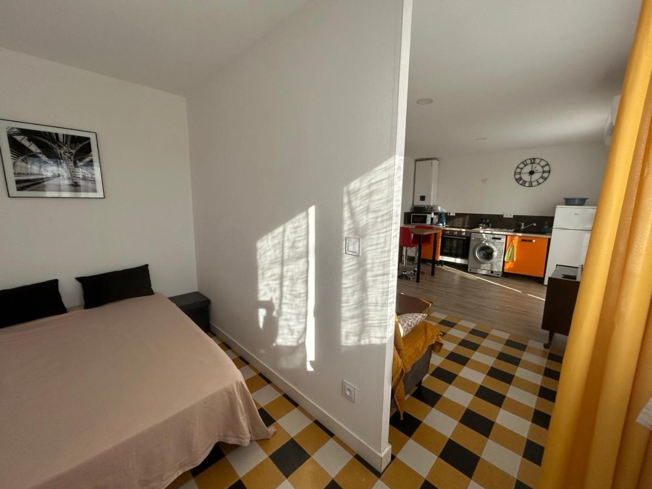 Appartement Les voyages de Romane Narbonne Extérieur photo